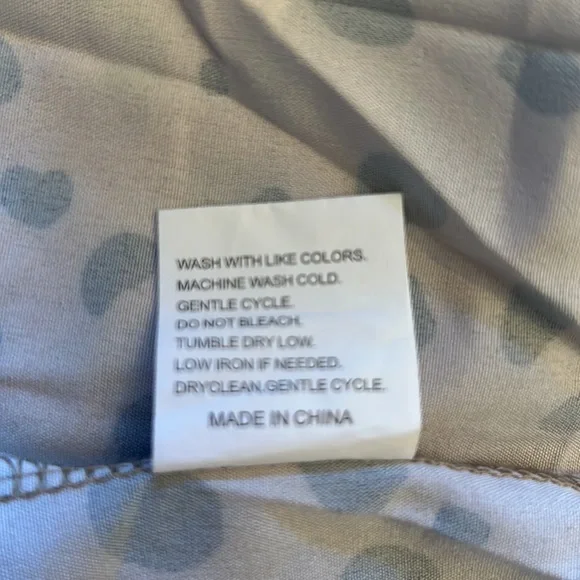 Women’s Blouse Leopard Print - Picture 8 of 9